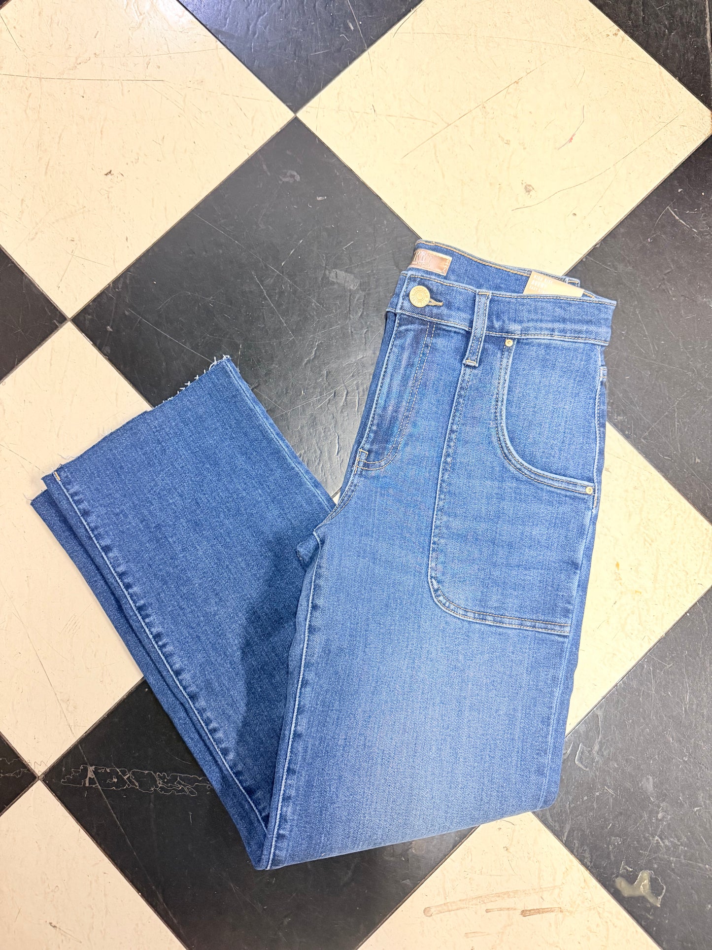Avery HiRise Straight Leg Jeans