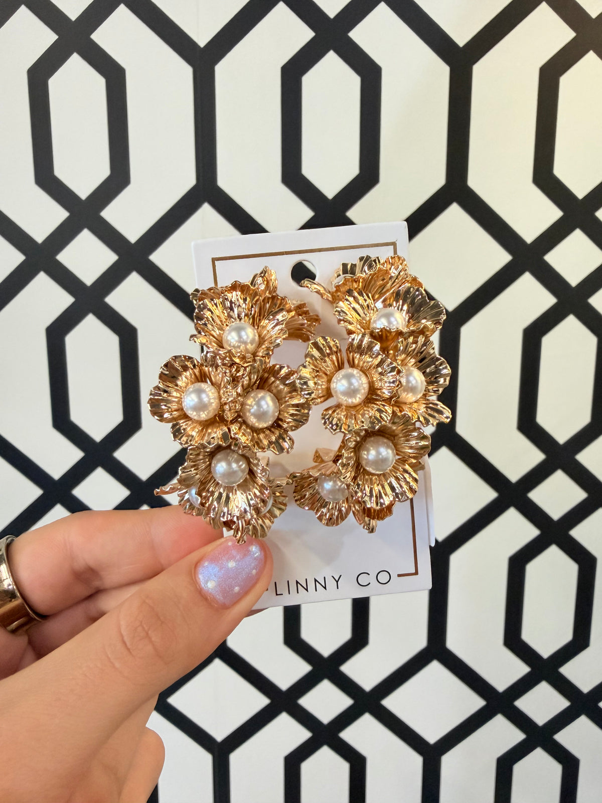 Melina Pearl Hoop