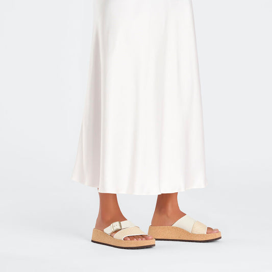 Almina White French Piping