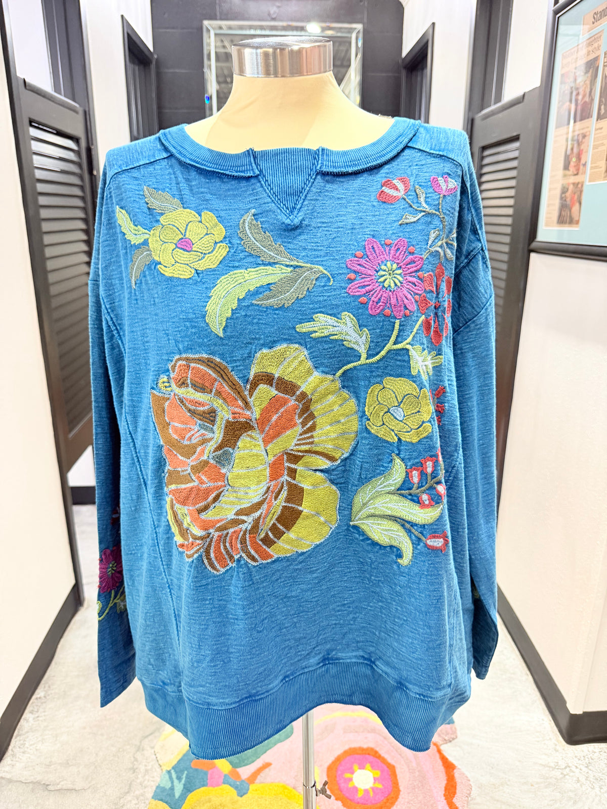 Blue Embroidered Sweatshirt