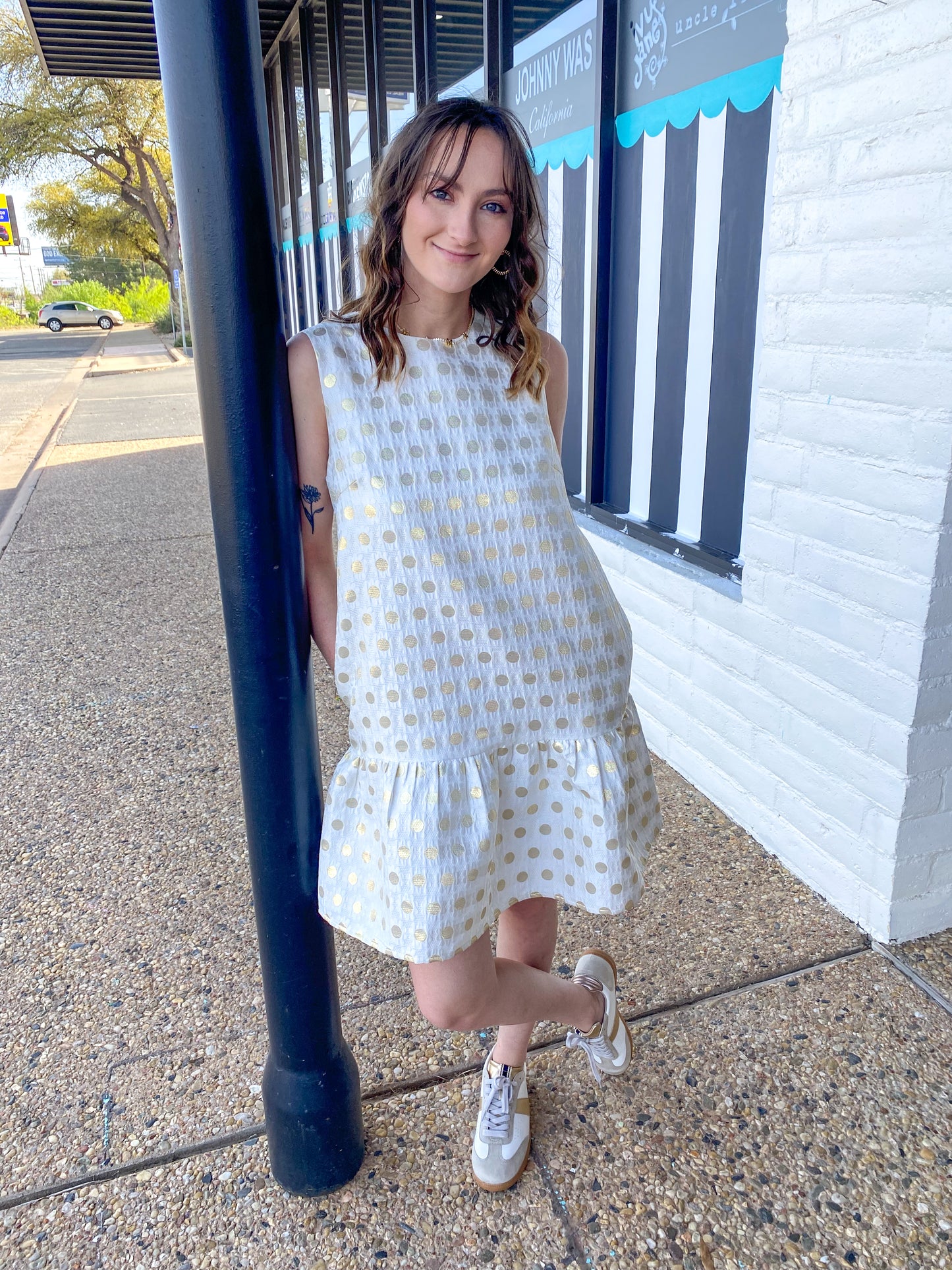 White Daisy Flounce Dress
