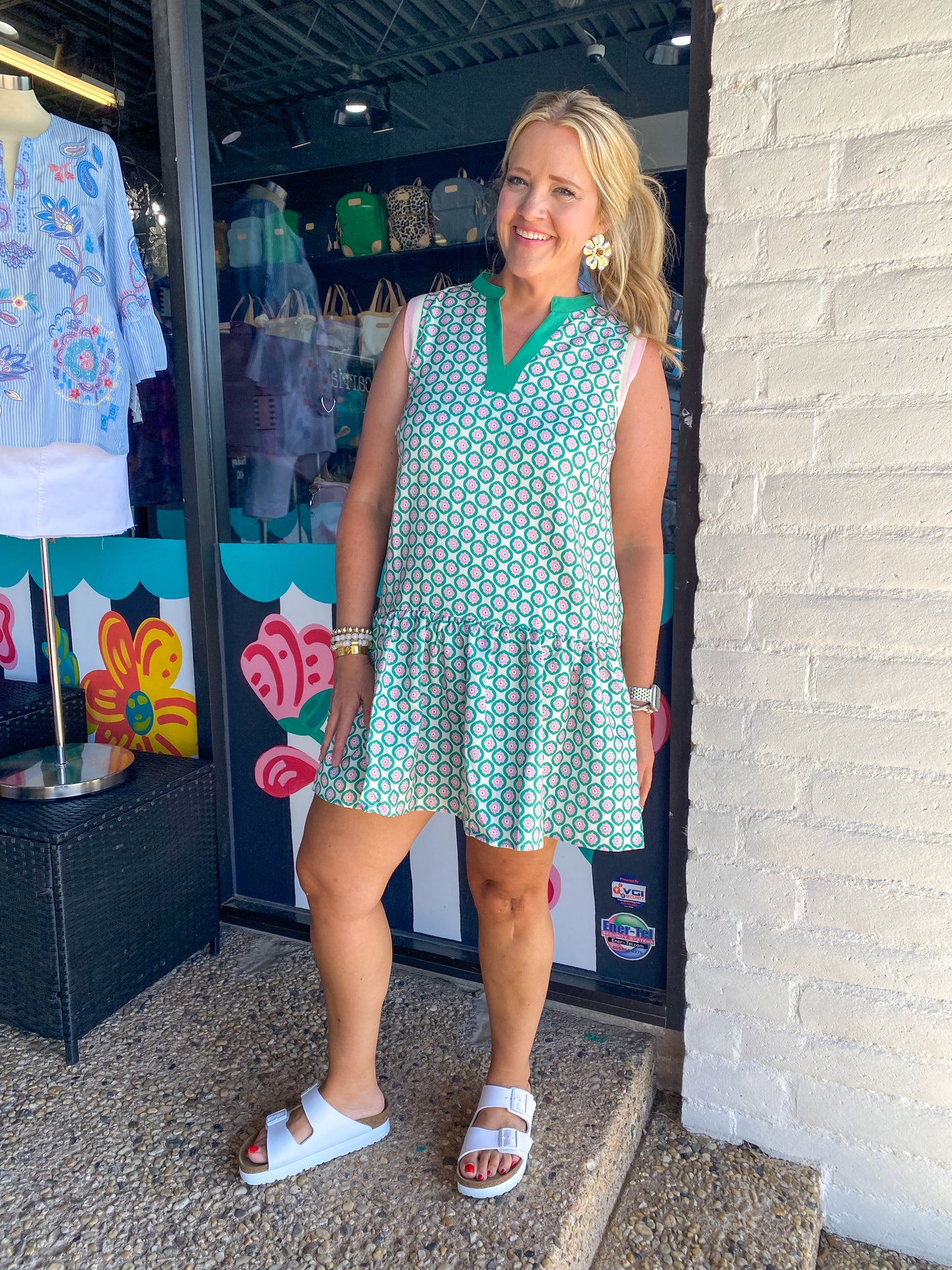 Pink Sleeveless Neck Dress
