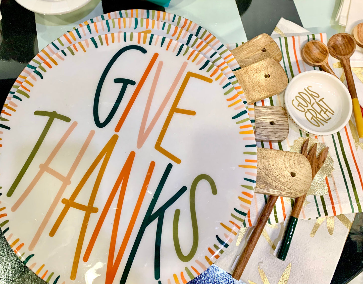 Give Thanks 12 Round Board