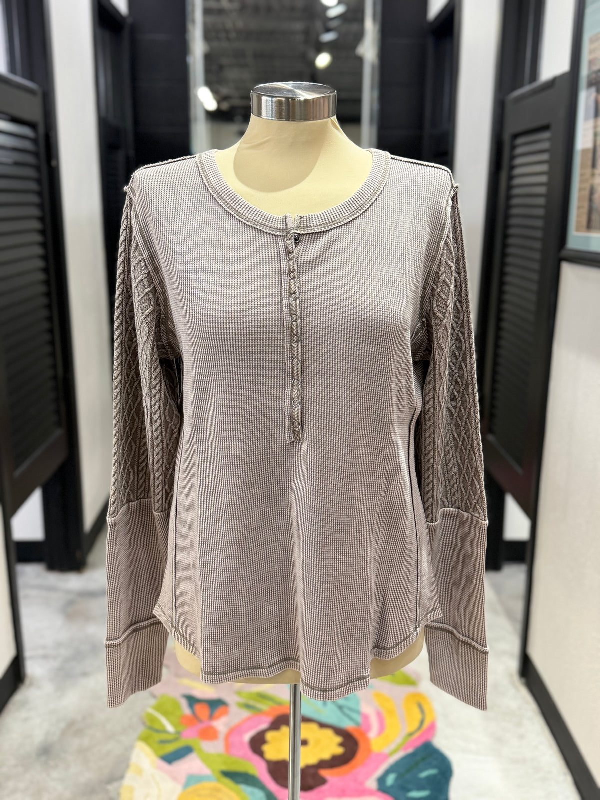 Grey/Brown Hattieville Henley
