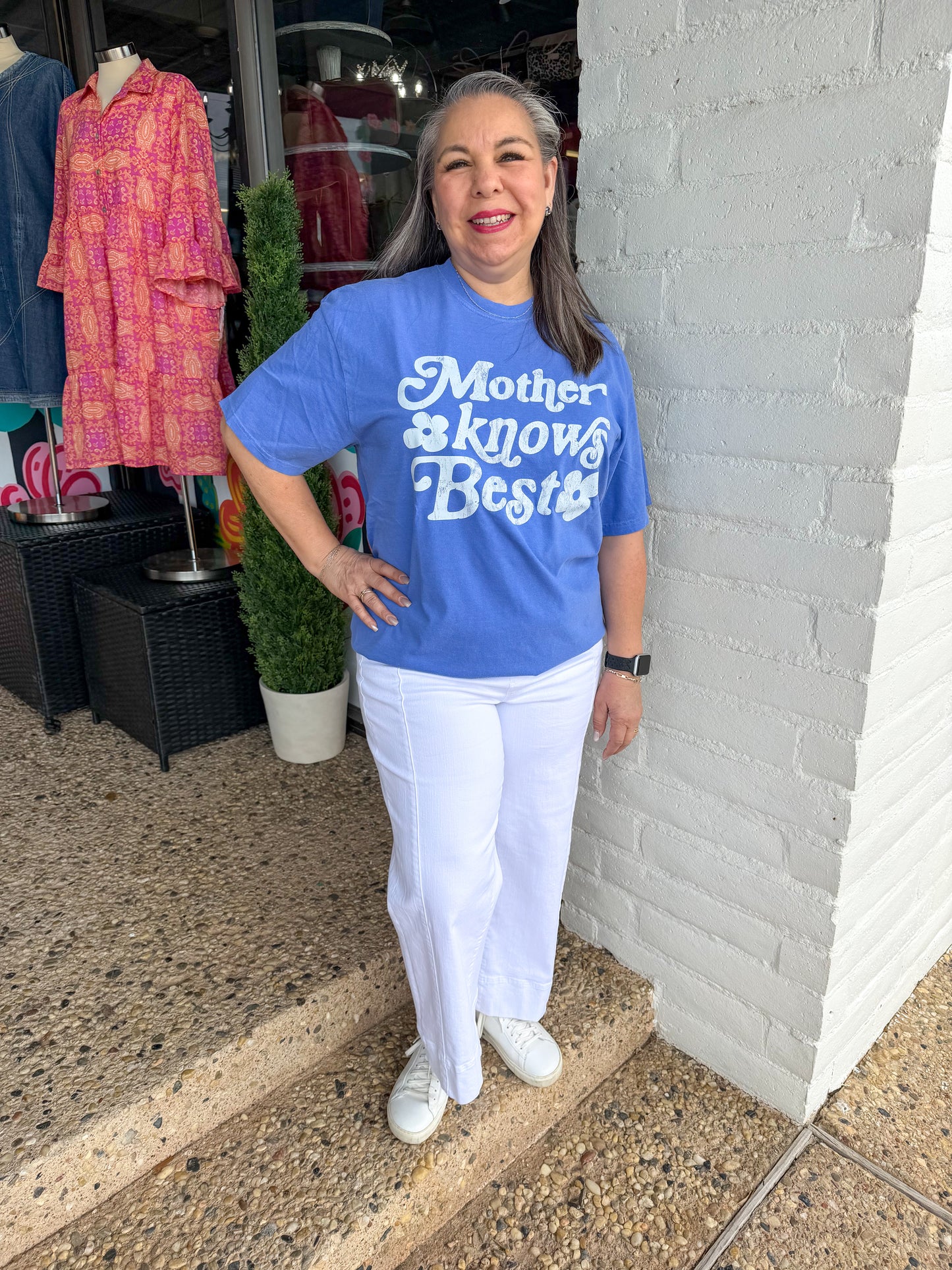 Mother Knows Best Tee