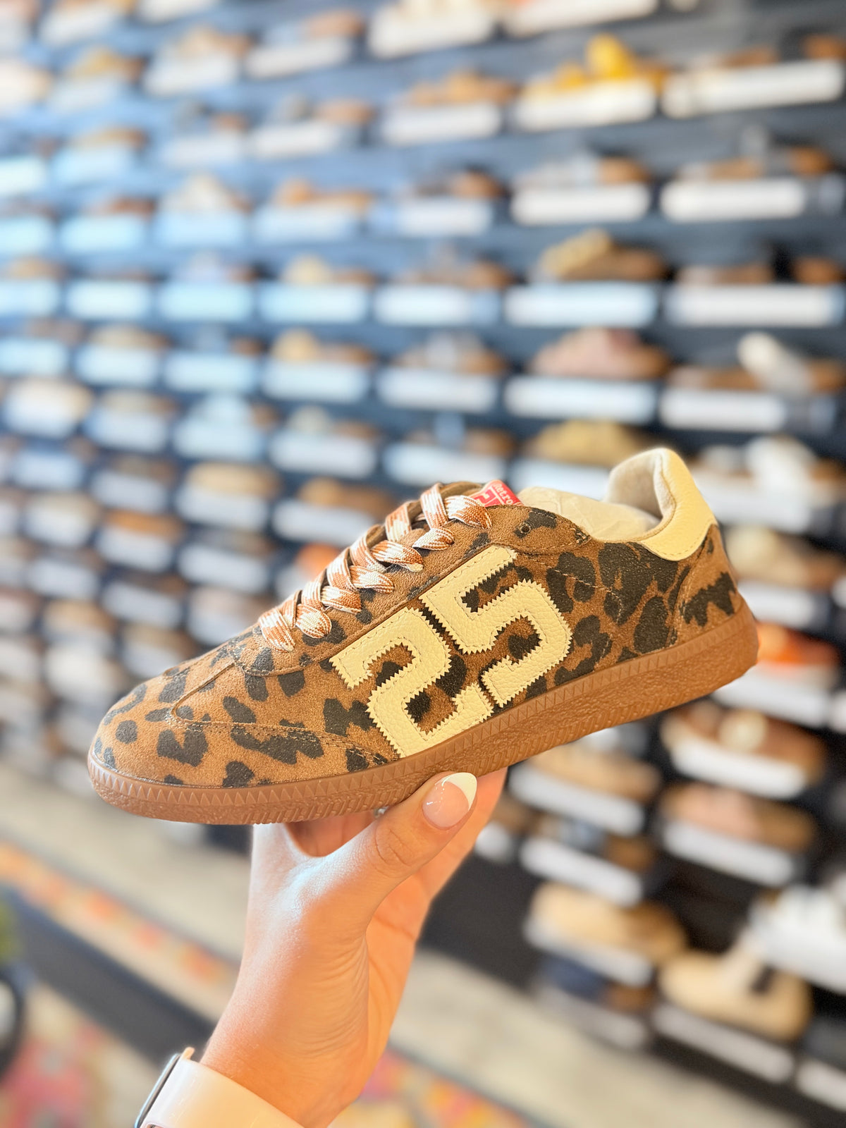 Leopard 25 Sneaker
