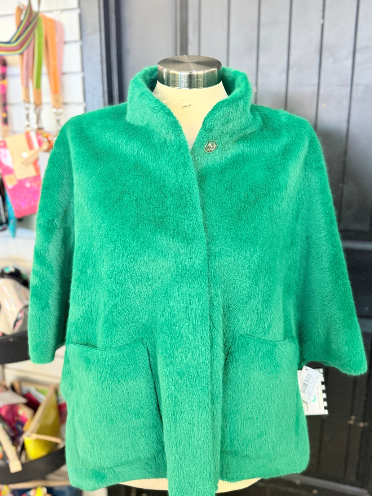 Pine Faux Fur Capelet