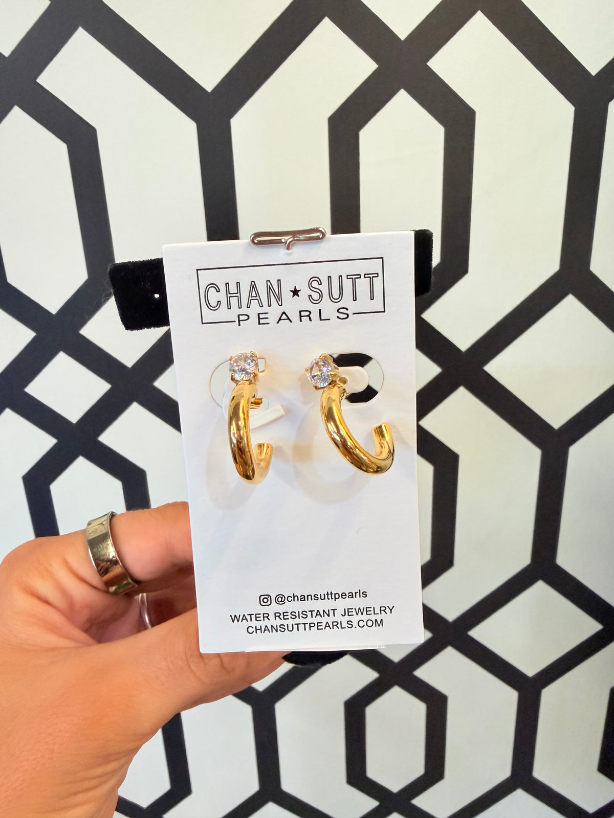 Chan Sutt Pearls Jewlery