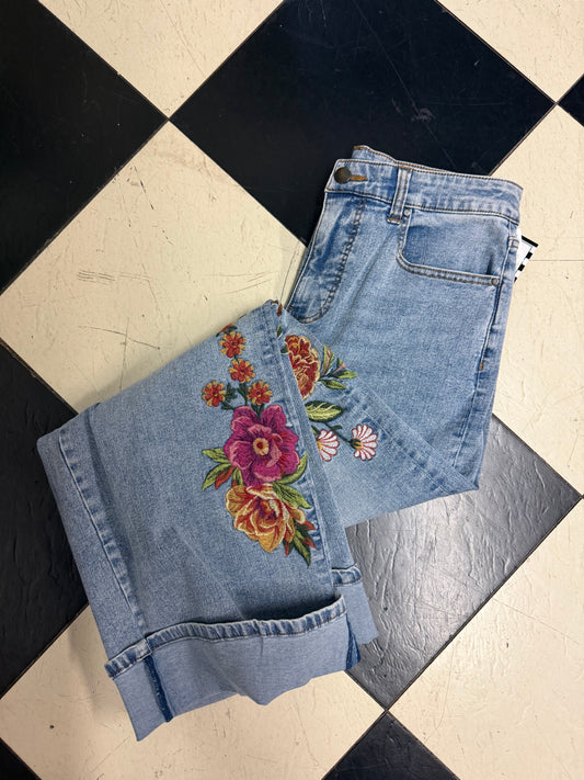 Embroidered WIde Leg Cuff Jean