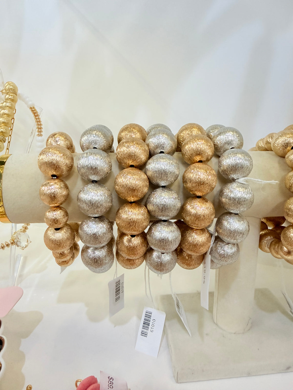 CHIC Big Ball Bracelet