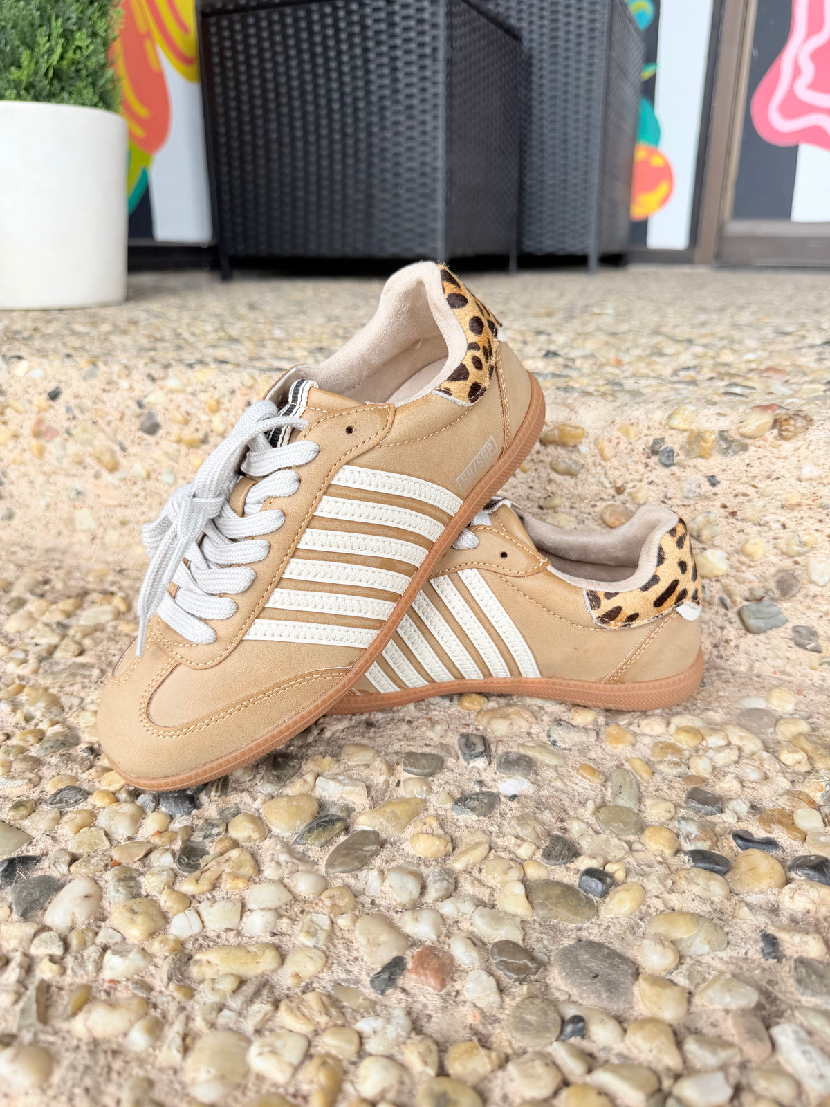 Moss/Leo Sneaker