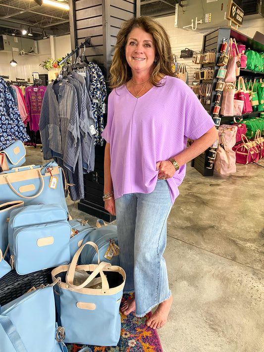 Lavender V-Neck Short Sleeve Top